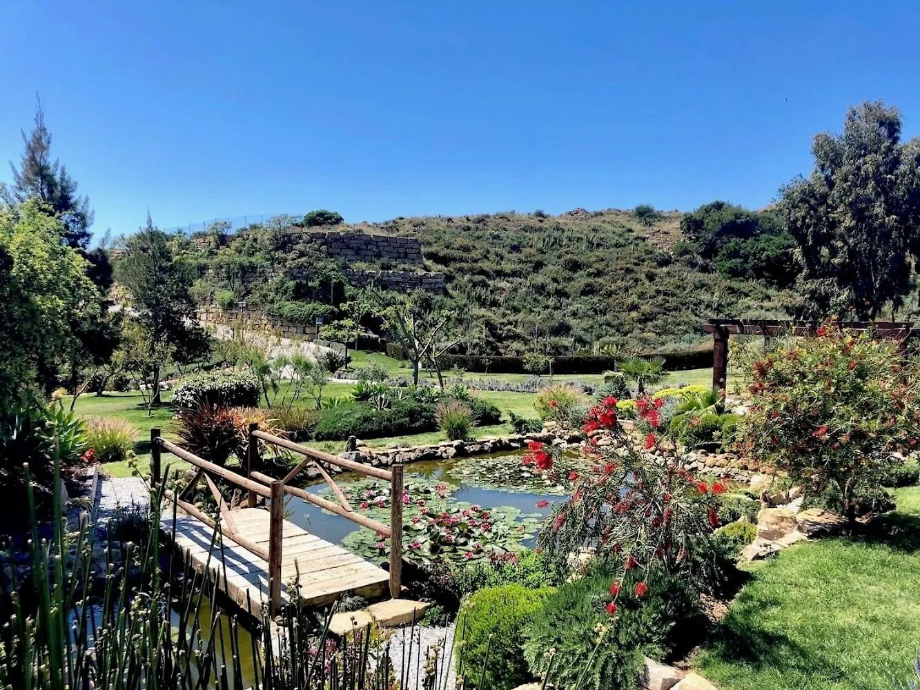 South Facing Apartment With Ample Sun Terrace & Panoramic Views MIJAS COSTA