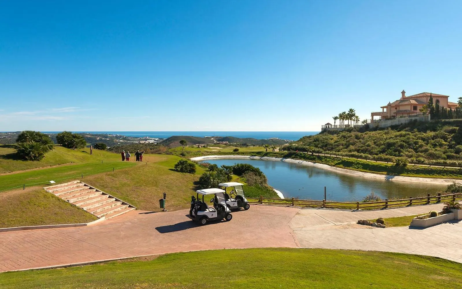 South Facing Apartment With Ample Sun Terrace & Panoramic Views MIJAS COSTA