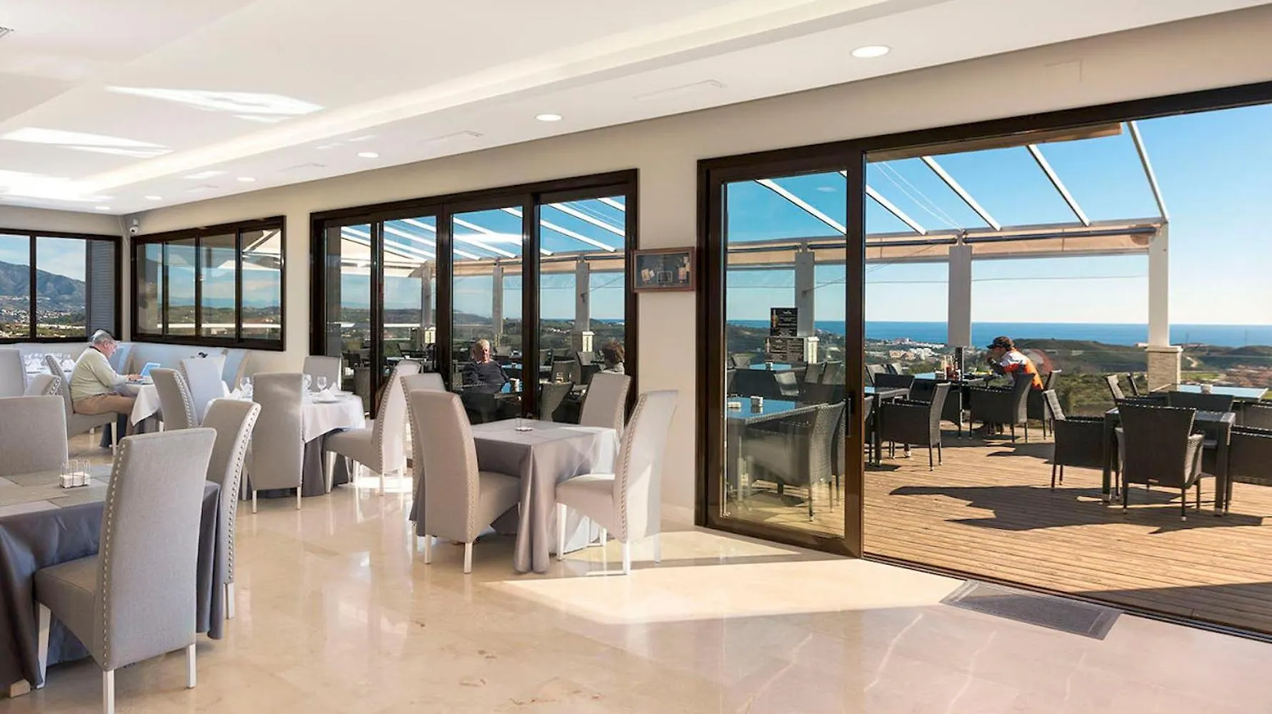 South Facing Apartment With Ample Sun Terrace & Panoramic Views MIJAS COSTA