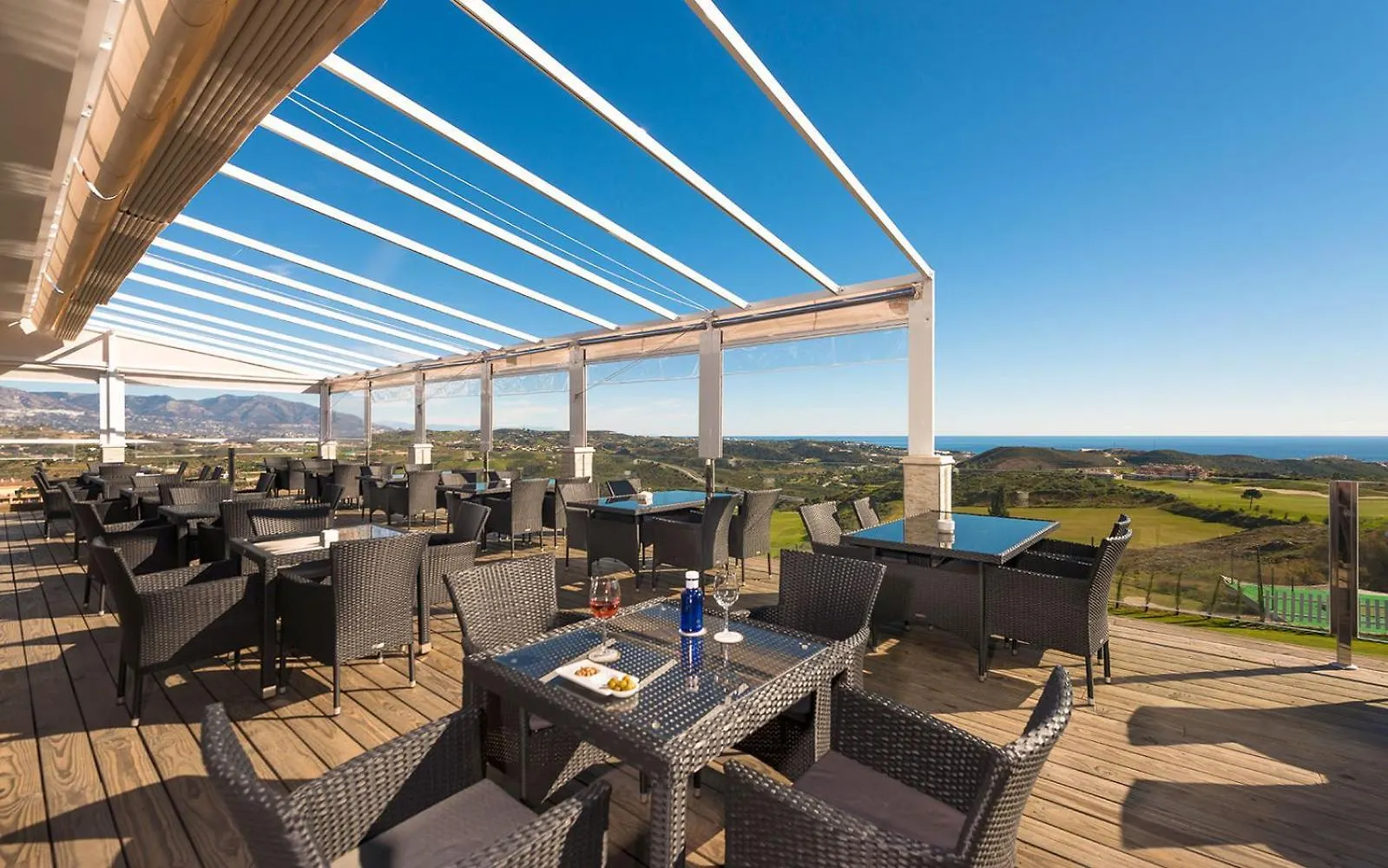 South Facing Apartment With Ample Sun Terrace & Panoramic Views MIJAS COSTA Spain